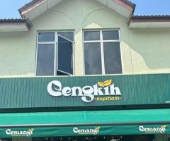 Cengkih Kopitiam, Ada grill chicken chop, fish and chip, lamb chop dan bermacam lagi