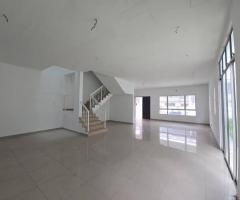 3 STOREY SEMI-D  BANDAR SUNGAI EMAS BANTING