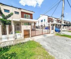 RUMAH TERES 2 TINGKAT UNTUK DIJUAL (LOT TEPI) SAUJANA KLIA, SEPANG