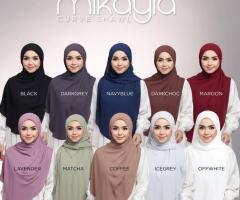 Material Korean Chiffon dia memang lembut gila & senang bentuk.