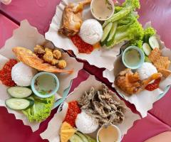 Kedai Makan Dapoer Penyet Banting